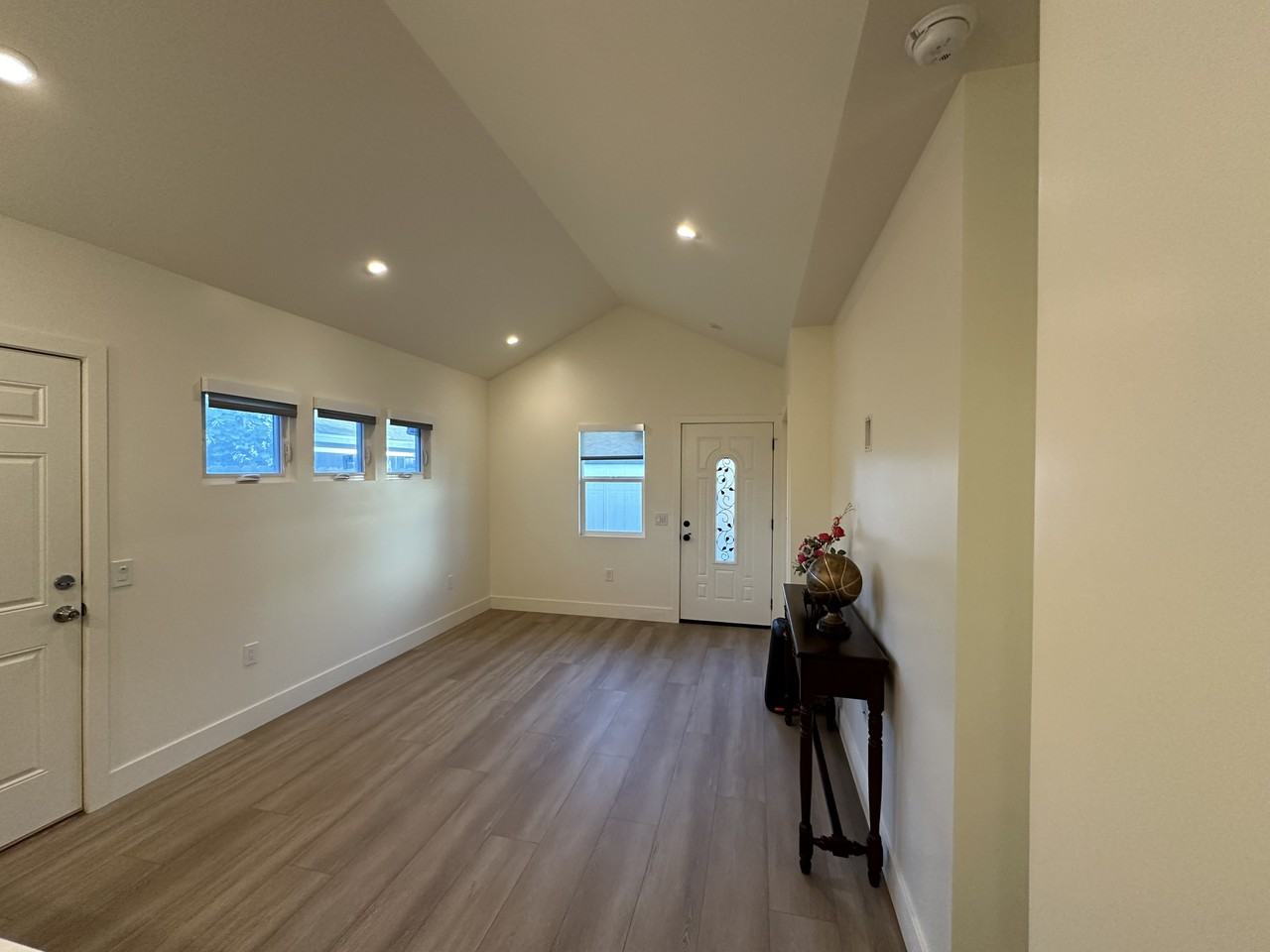 5833 Falcon Ave #NA - Photo 3 of 7