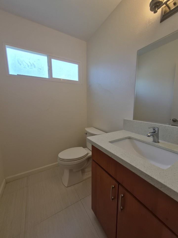 3429 HARDING AVE- AGENT: DAVID NAGATORI-DOWNSTAIRS - Photo 7 of 9