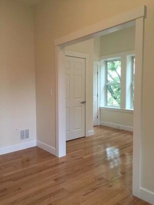 367 Harvard St #4 - Photo 3 of 41