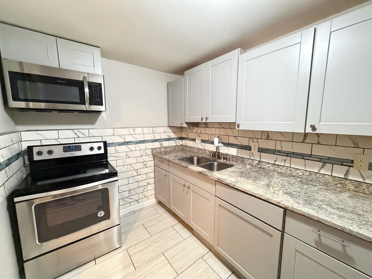 132 Denrose Dr #132 - Photo 5 of 31