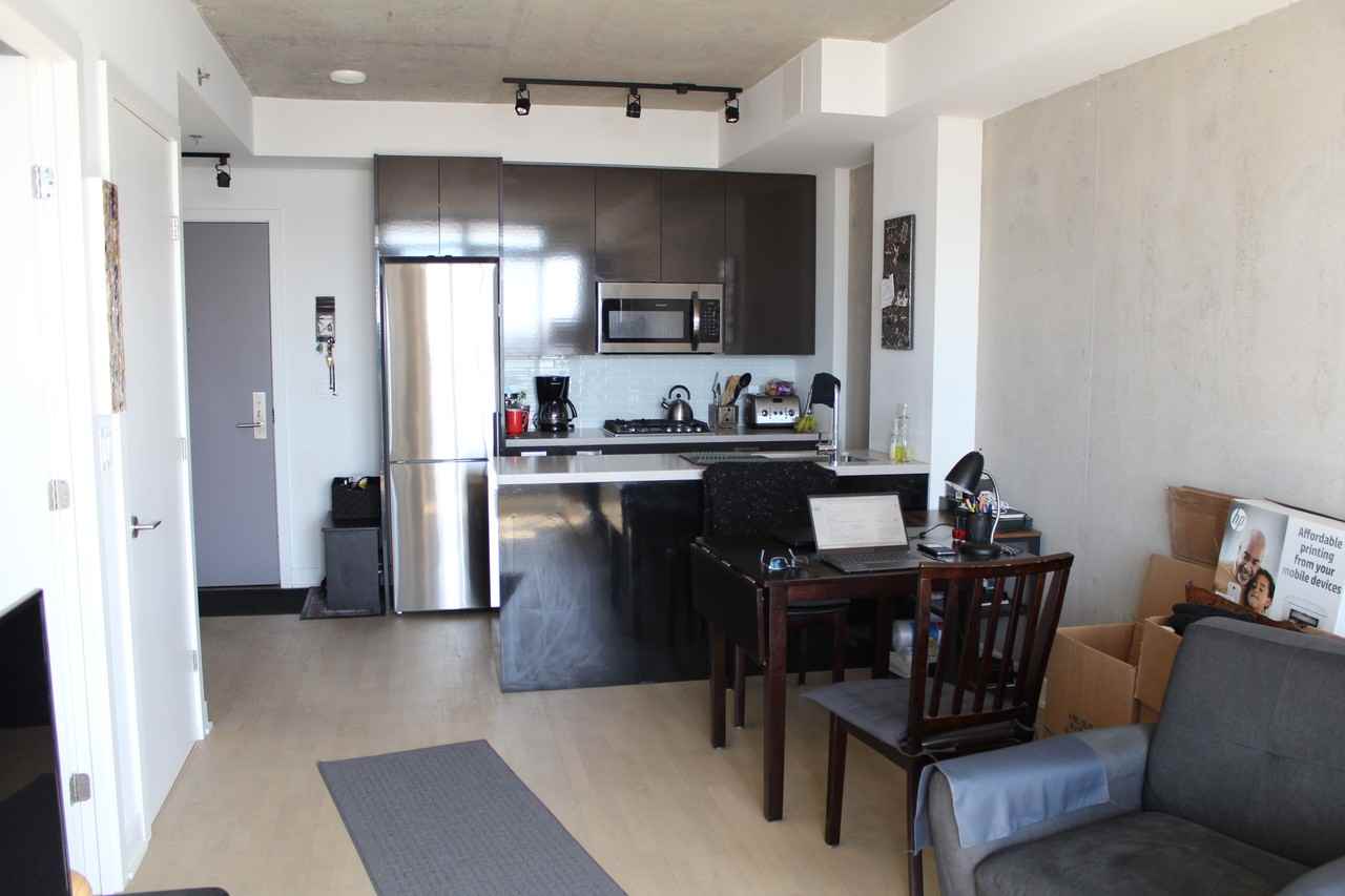 203 Catherine Street #1305 - Photo 2 of 11