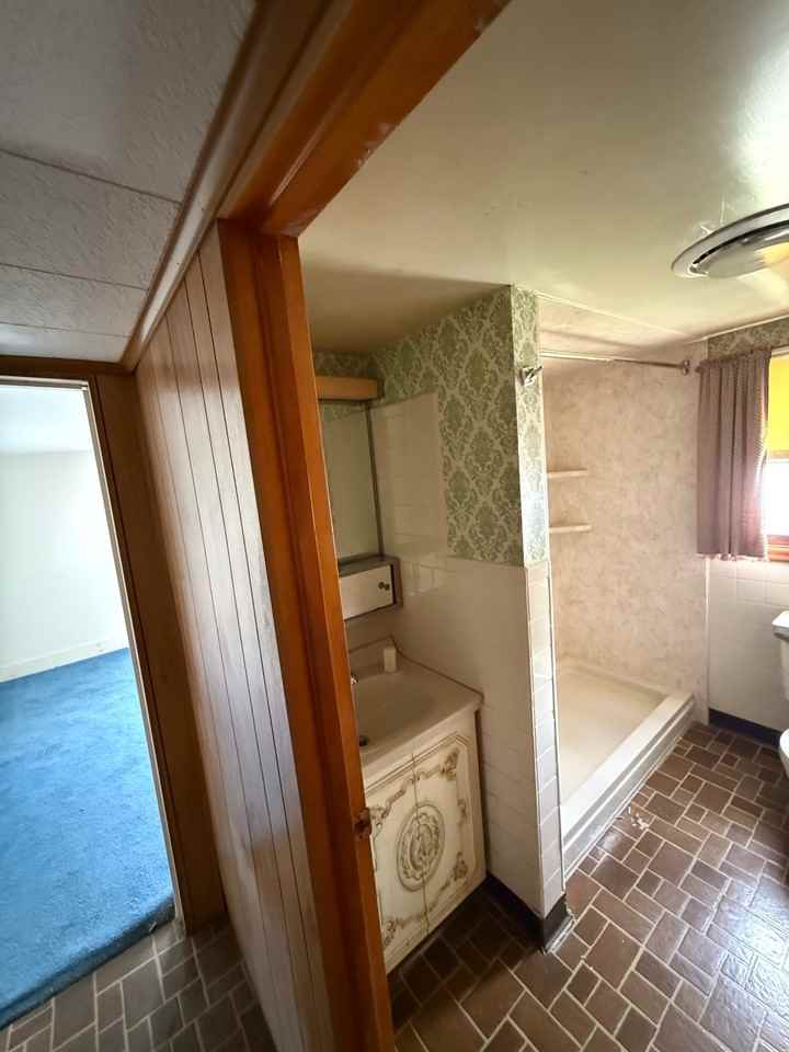 34 High St #1 - Photo 3 of 14