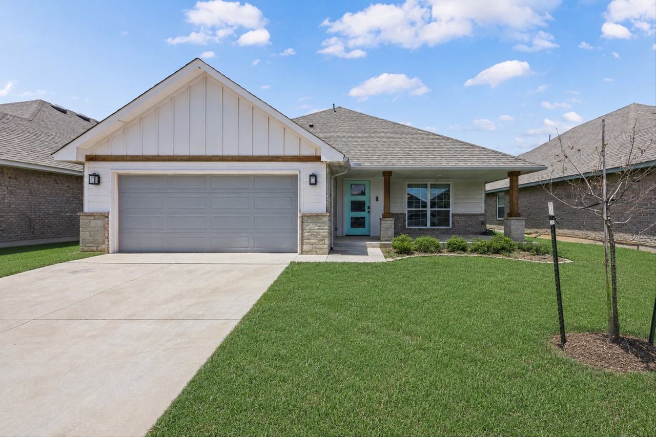 13933 Klinsman Rd #1
