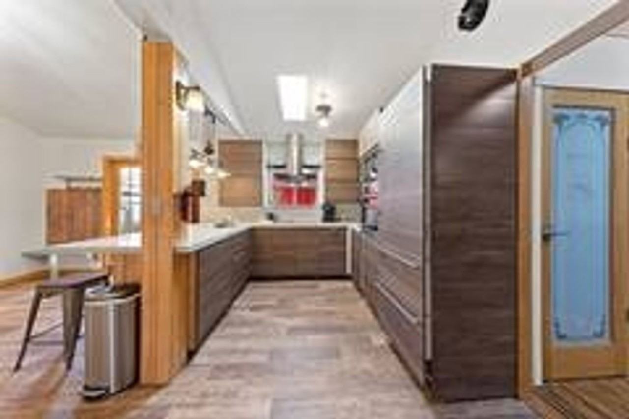 3920 Mountain Trl - Photo 6 of 22