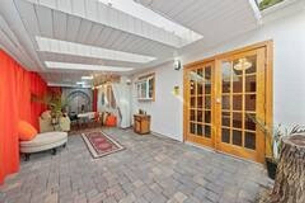 3920 Mountain Trl - Photo 5 of 22