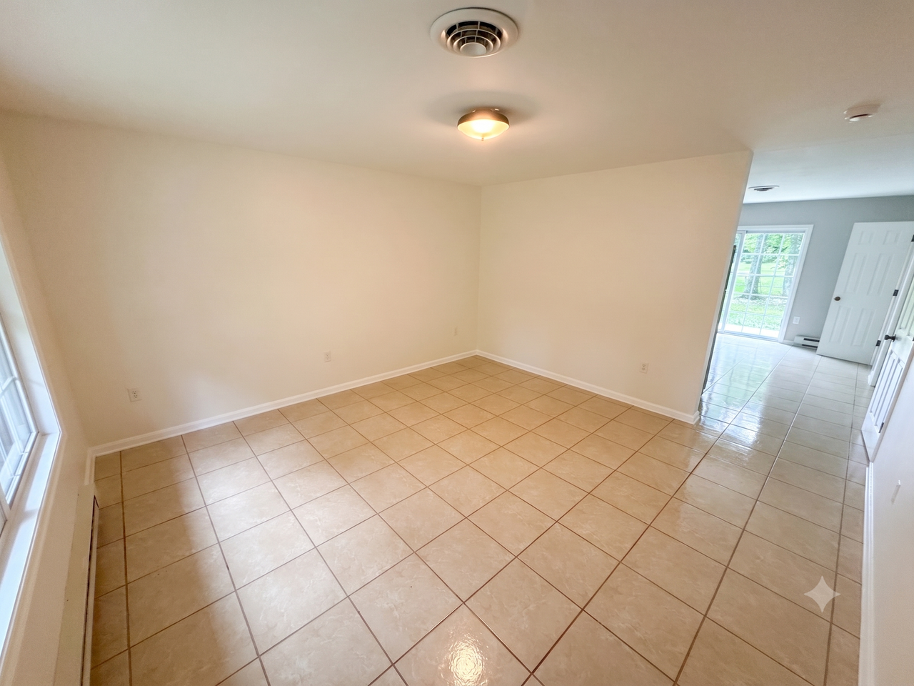 1312 Sherman Ave #1 - Photo 4 of 11