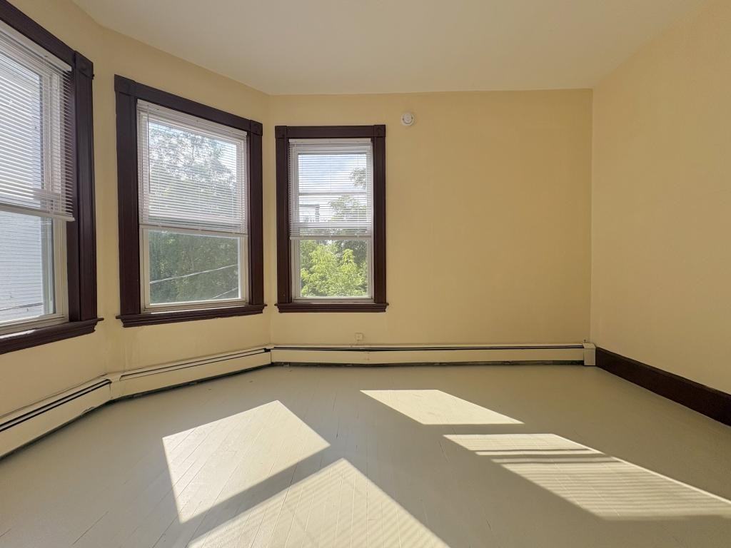58 River St Apt 3 - Photo 3 of 13