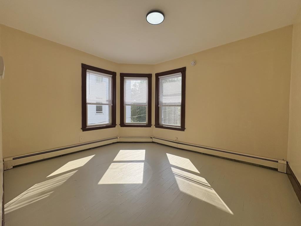 58 River St Apt 3 - Photo 4 of 13