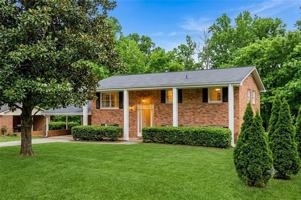 featured image of 3182 Cherry Valley Dr Se
