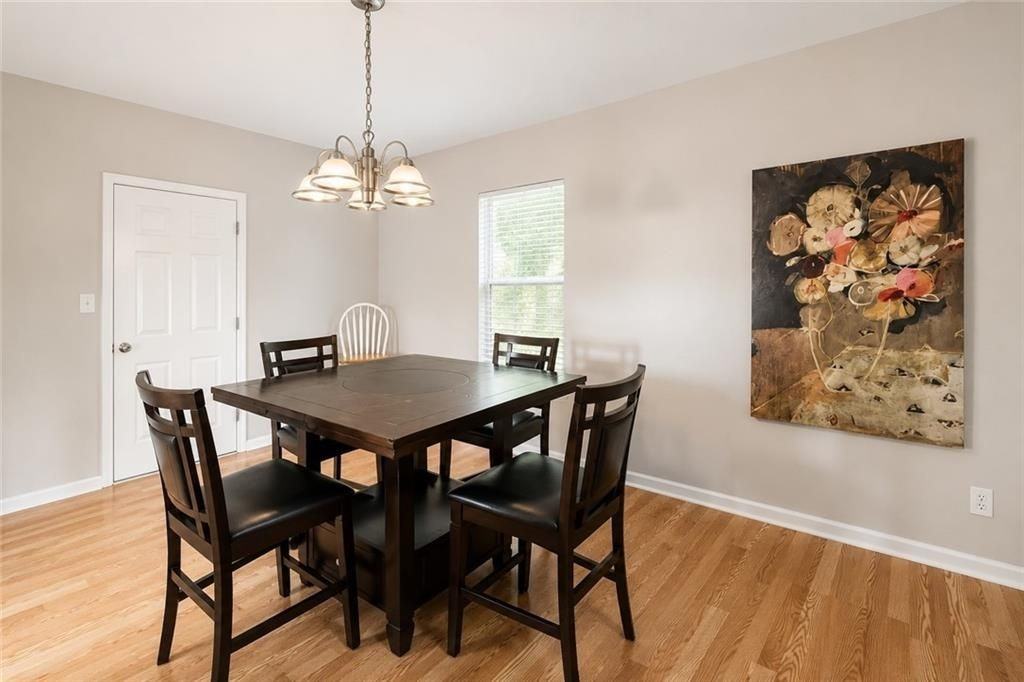 809 Spencer St Nw - Photo 2 of 7