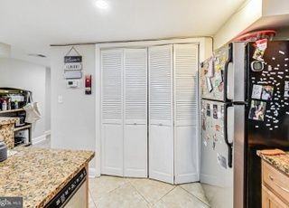 38 Q St Ne ##B - Photo 6 of 13
