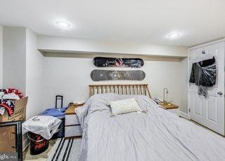 38 Q St Ne ##B - Photo 7 of 13