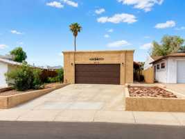 featured image of 2519 Country Club Dr