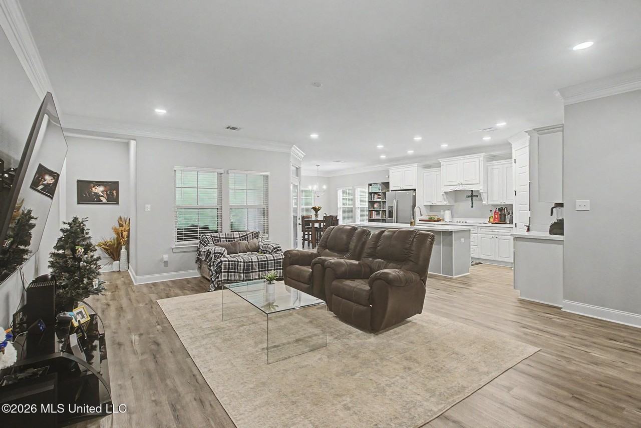 16821 W Landon Green Cir - Photo 5 of 23