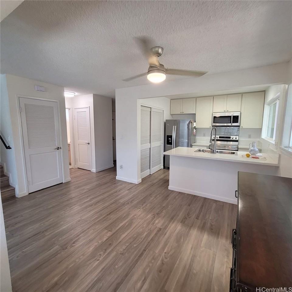 94-1195 Nanilihilihi St - Photo 3 of 15
