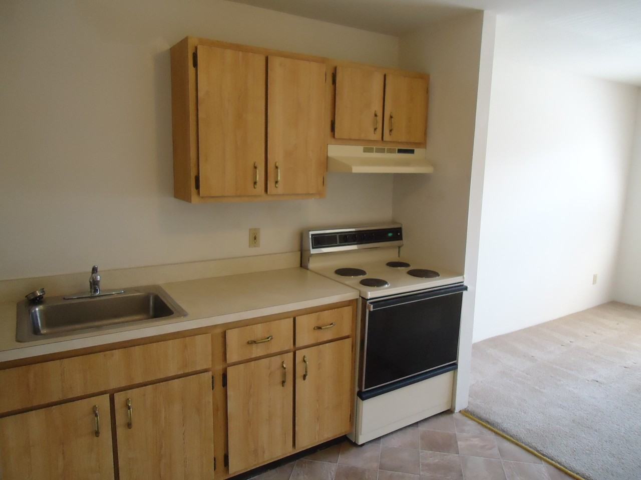 1220 Saline Rd #5 - Photo 6 of 8