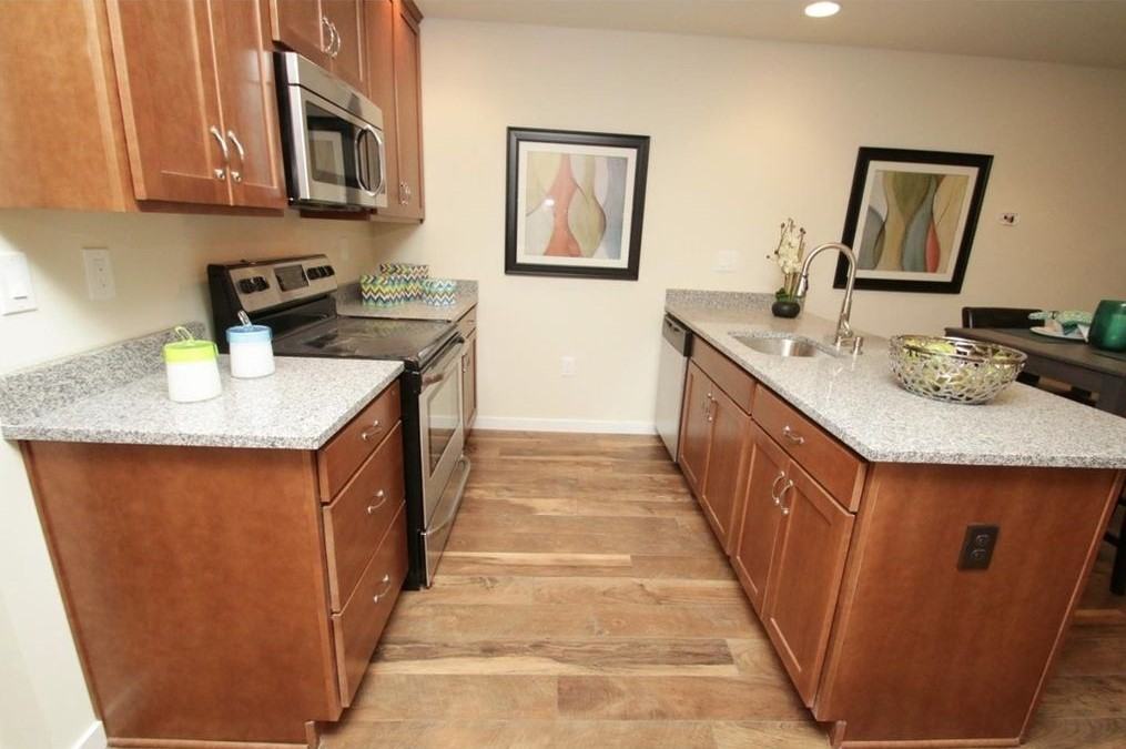 3535 N 16th St #B - Photo 6 of 11