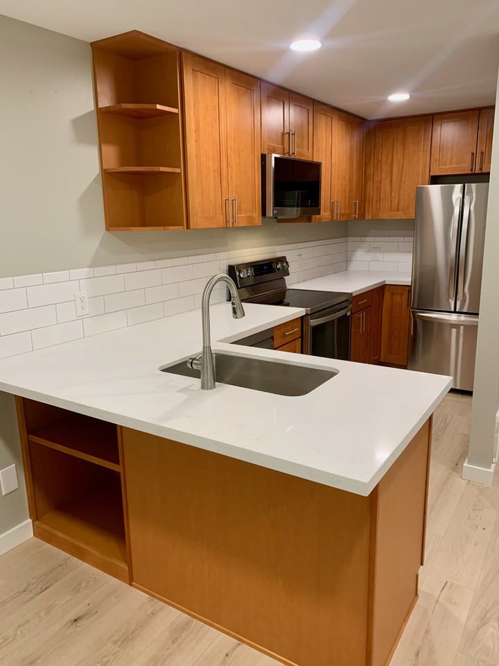 7010 California Ave Sw #5 - Photo 2 of 19