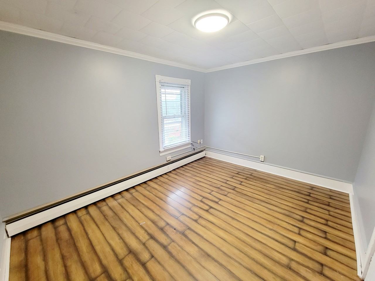 414 E Main St #414B - Photo 5 of 6