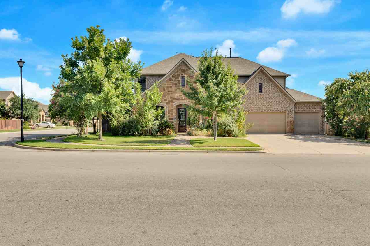 2500 Speidel Dr - Photo 4 of 50