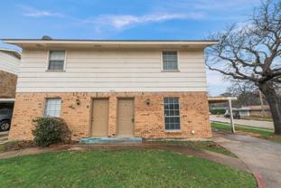 1728 W Sanford St #J - Photo 1 of 1