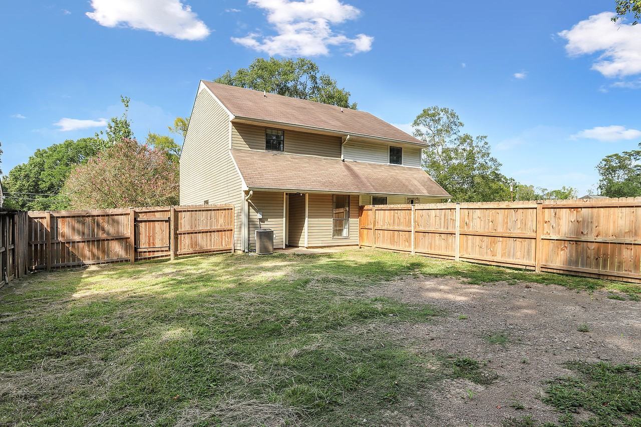 12822 Hodges Ln #105 - Photo 7 of 15