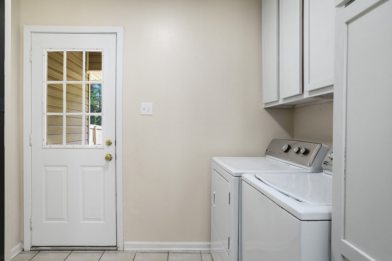 12822 Hodges Ln #105 - Photo 6 of 15