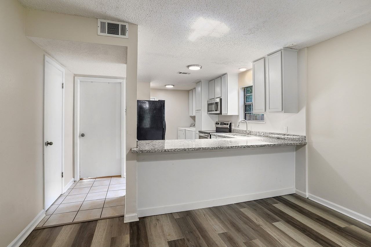 12822 Hodges Ln #105 - Photo 2 of 15