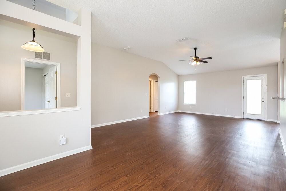 3559 White Cow Ct - Photo 5 of 16
