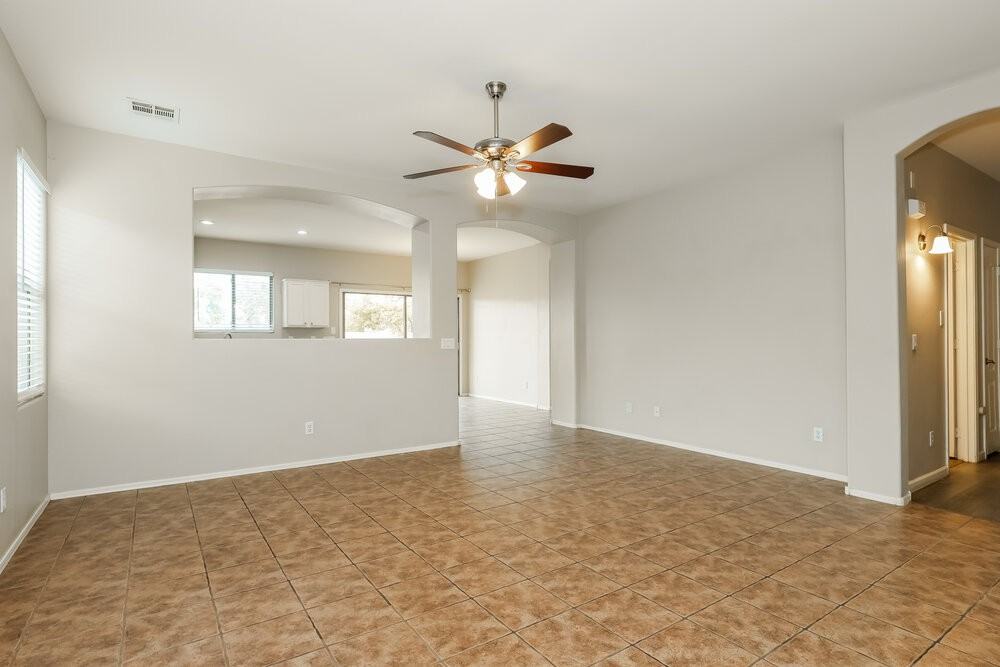 9849 W Horse Thief Pass - Photo 3 of 16