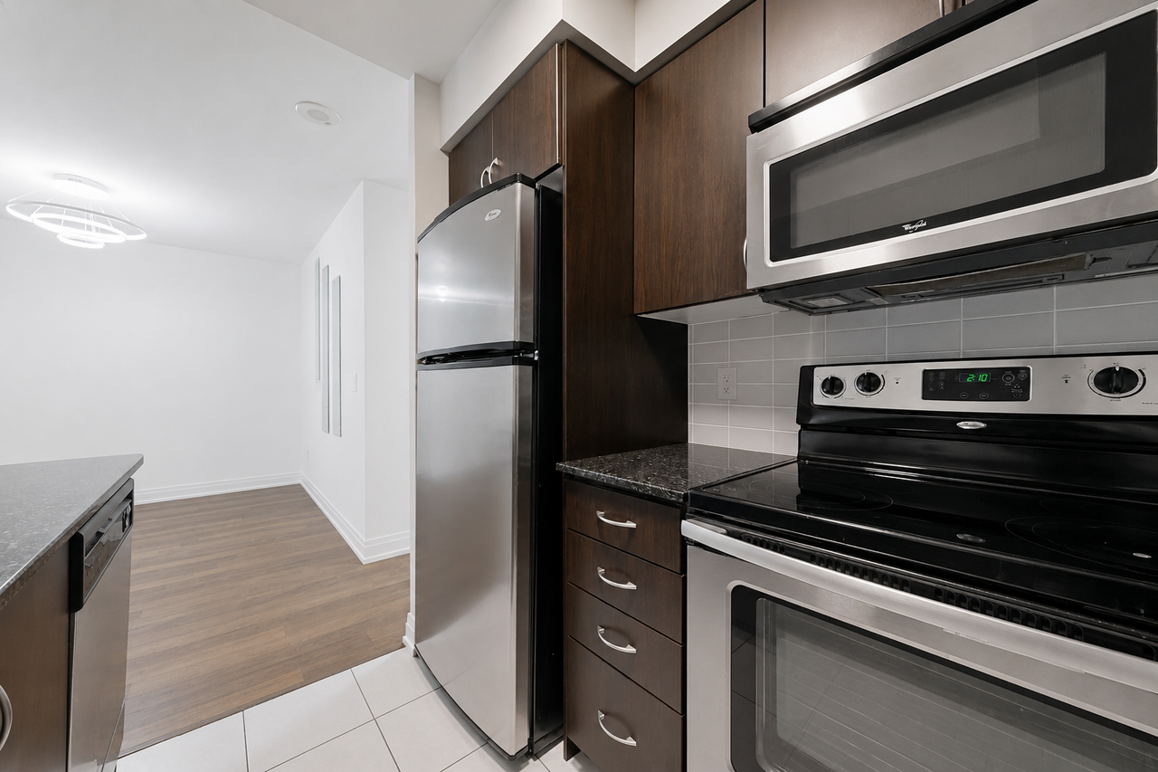 1 De Boers Drive - Photo 9