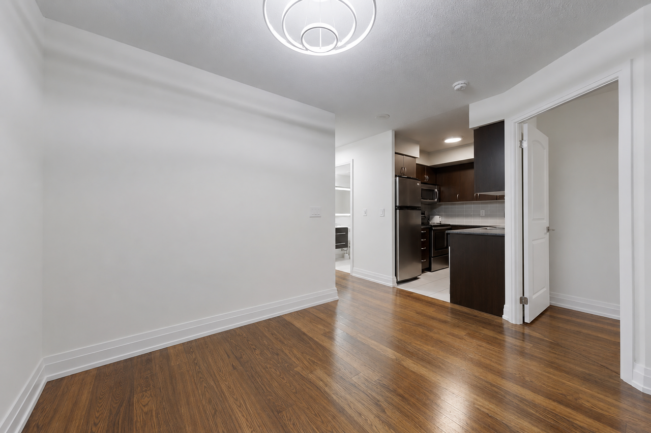1 De Boers Drive #803 - Photo 7 of 16