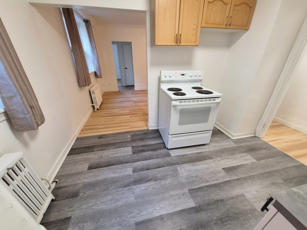 1000 O'Connor Dr #101 - Photo 7 of 17