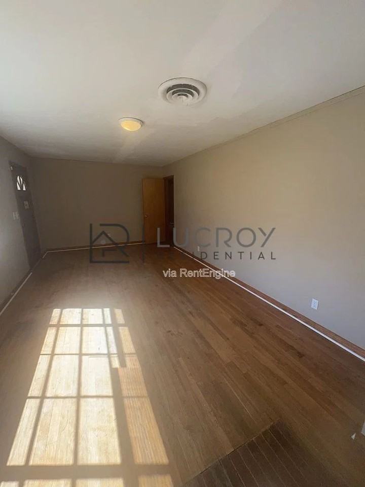 316 Woody Dr - Photo 2 of 13