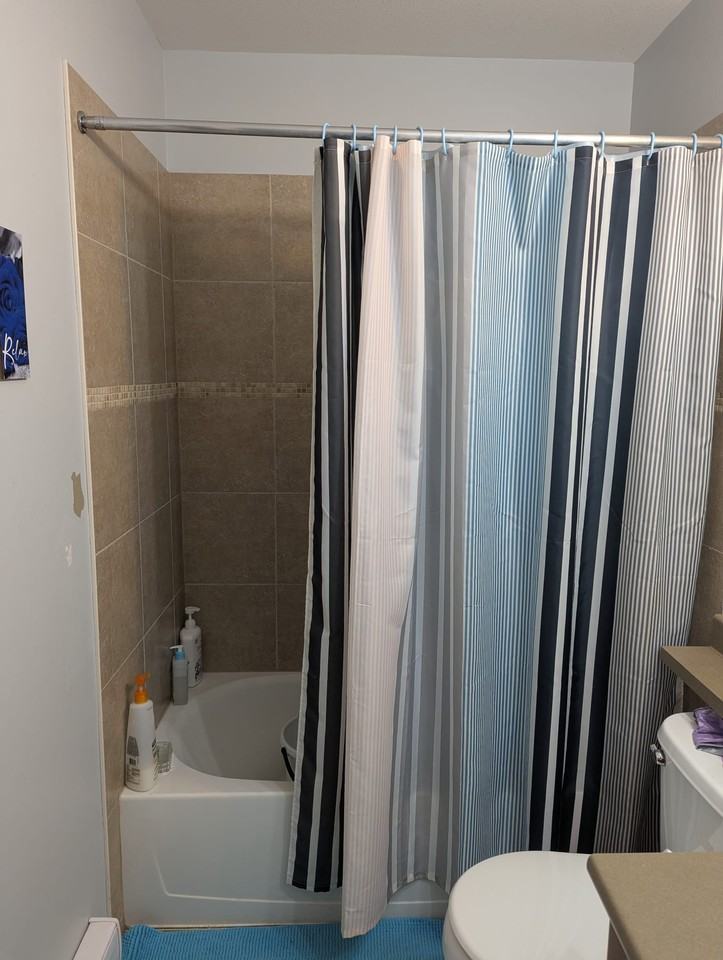 16588 Fraser Highway - Photo 5 of 11