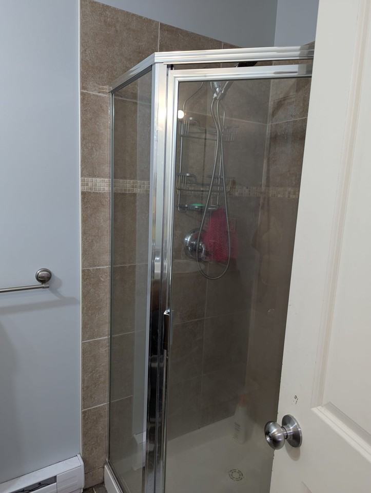 16588 Fraser Highway - Photo 4 of 11