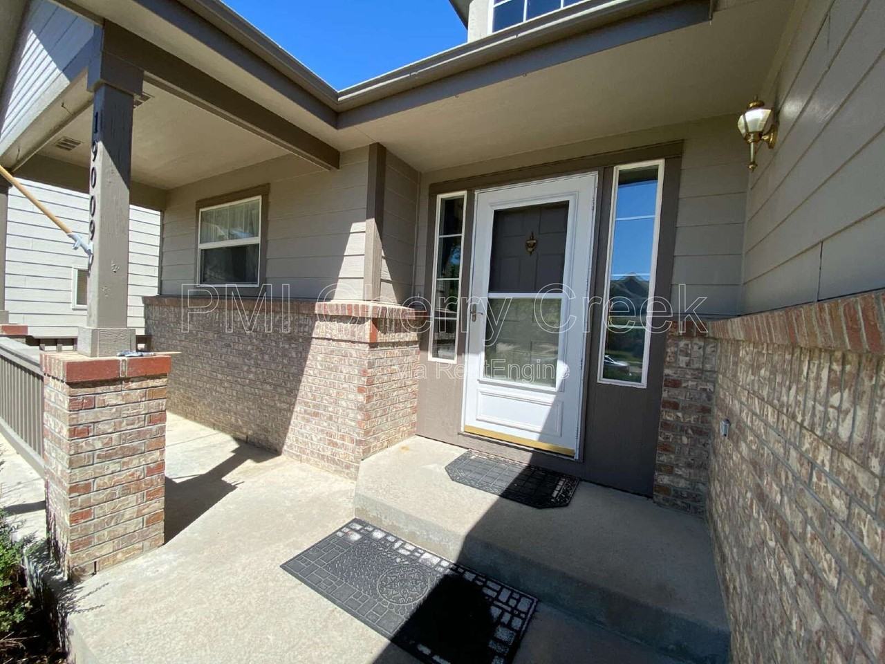 19009 E Baker Pl - Photo 2 of 29