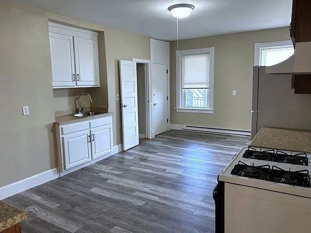 103 Grove St #2S - Photo 2 of 21