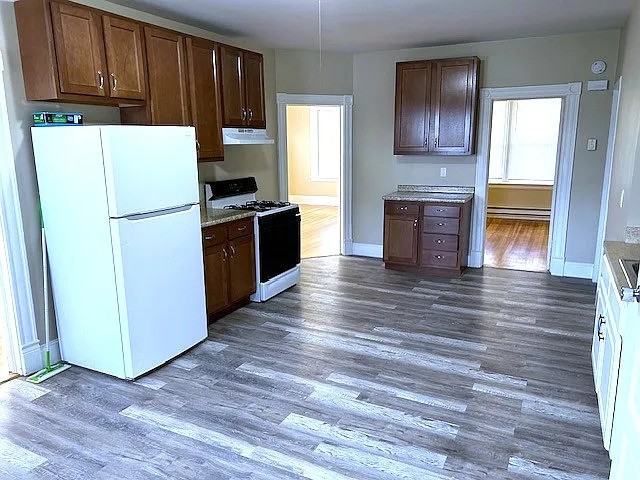 103 Grove St #2S - Photo 7 of 21