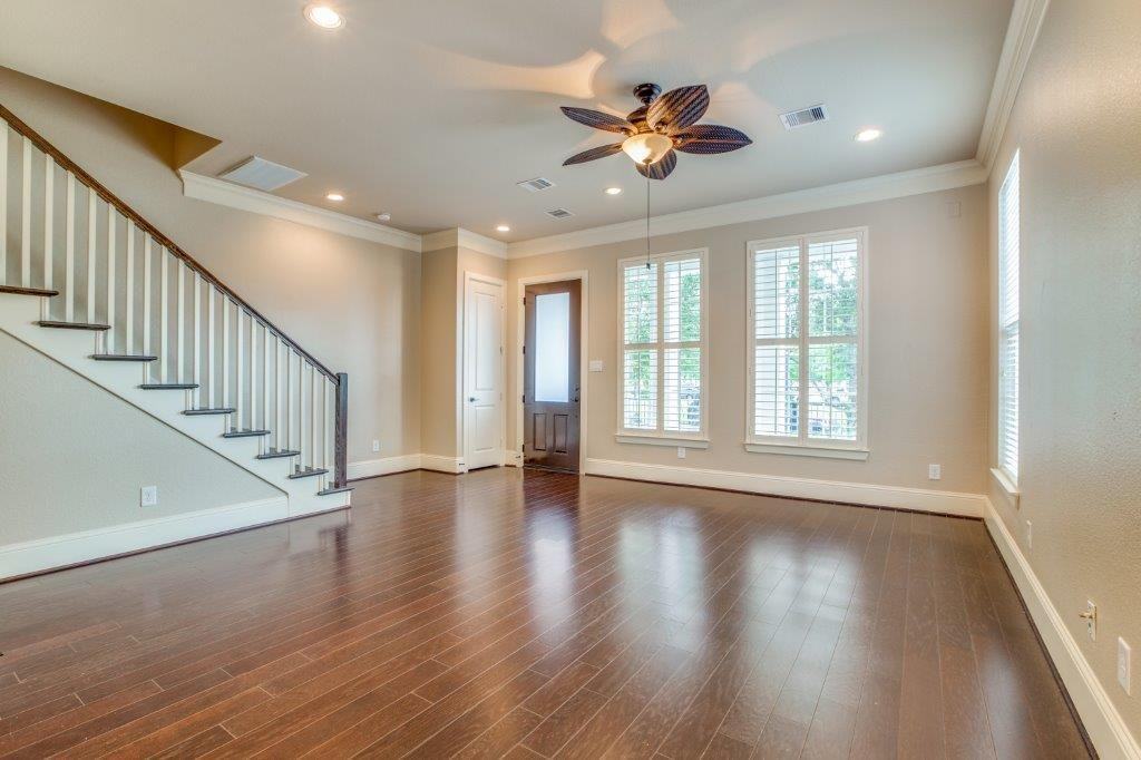 46 Rafters Row - Photo 4 of 25