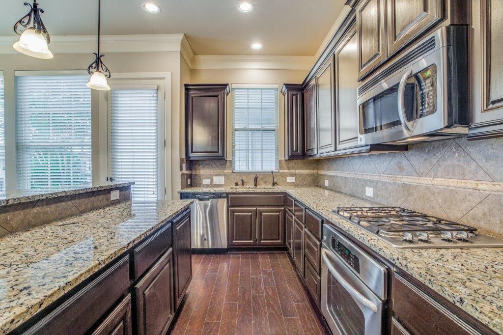 46 Rafters Row - Photo 7 of 25