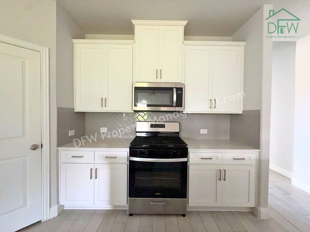 609 Tartane Dr - Photo 6 of 26