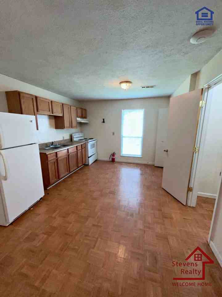876 Bybee Branch Rd #1 - Photo 3 of 11
