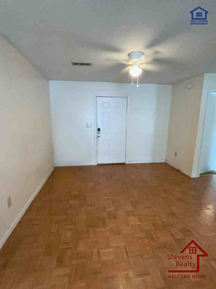 876 Bybee Branch Rd #1 - Photo 5 of 11