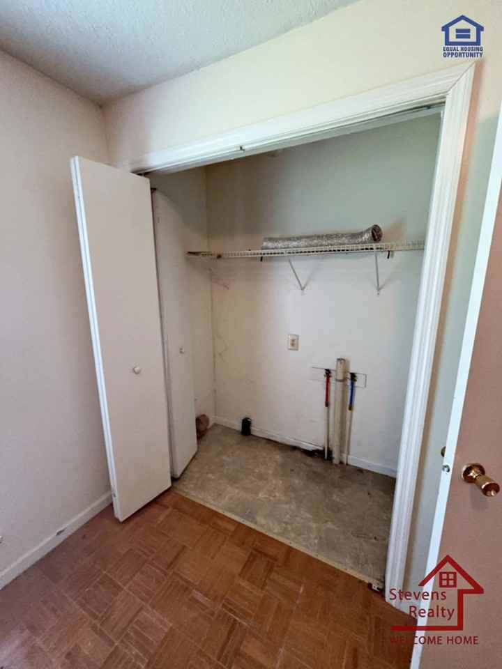 876 Bybee Branch Rd #1 - Photo 7 of 11