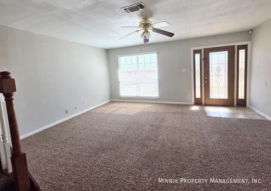 1325 E Cowden Ave - Photo 2 of 29