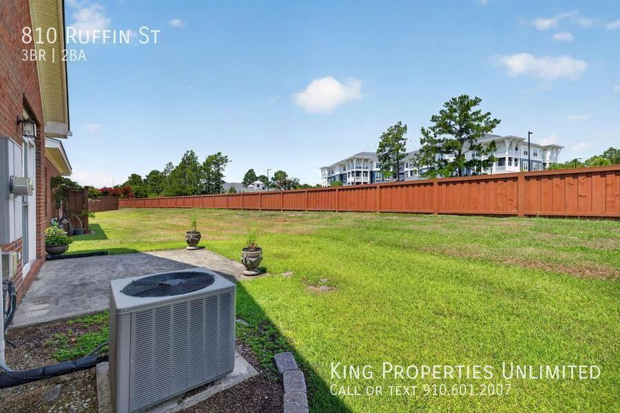 810 Ruffin St - Photo 5 of 33