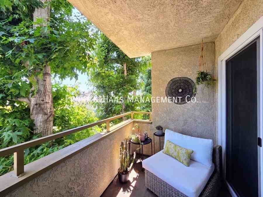 645 Chestnut Ave #215 - Photo 7 of 23