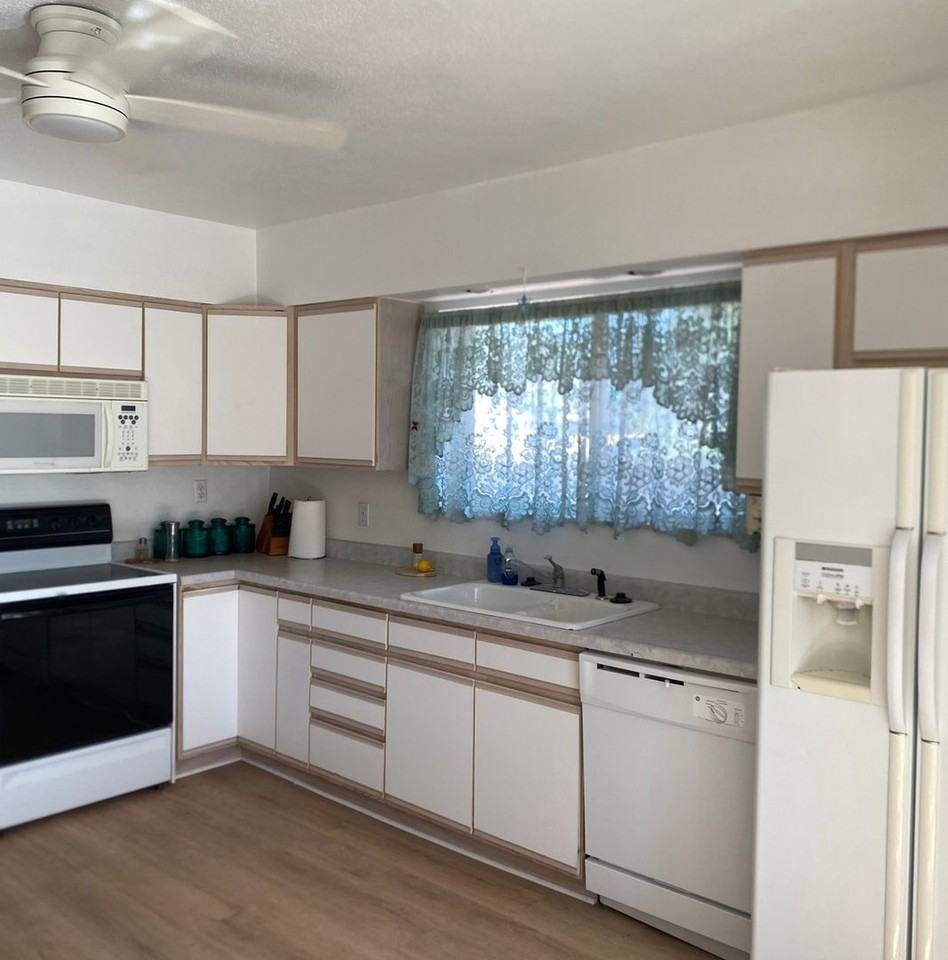 1827 Pine St - Photo 2 of 17