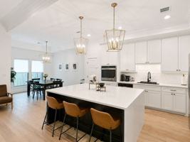 featured image of 6650 Roux Dr